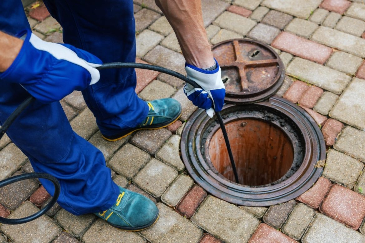 10 ekspertų patarimų, kaip užtikrinti saugų kanalizacijos valymą